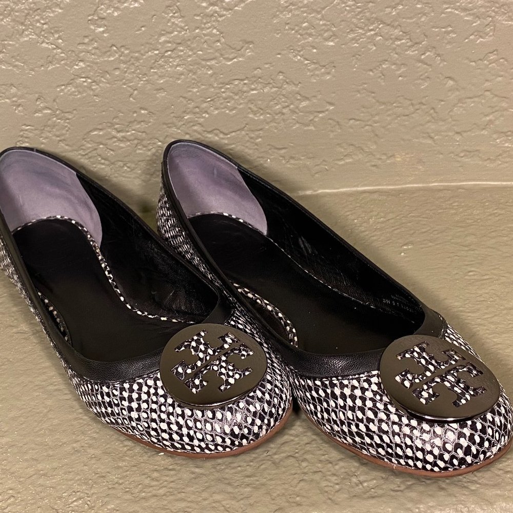 Tory Burch Reva Flats (used) size 8